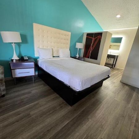 Howard Johnson By Wyndham Phoenix Airport/Downtown Area Dış mekan fotoğraf