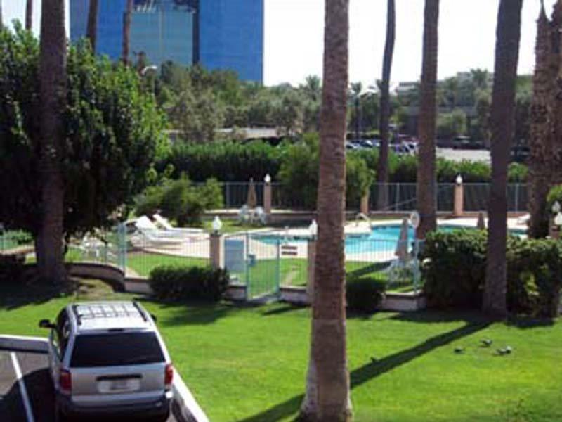 Howard Johnson By Wyndham Phoenix Airport/Downtown Area Konforlar fotoğraf